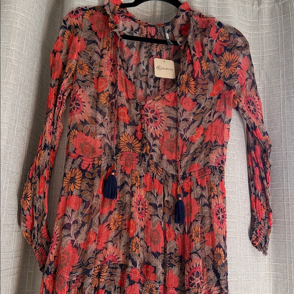 This item is the Anthropologie The Marais Printed Chiffon Maxi Dress size small - Picture 8 of 9